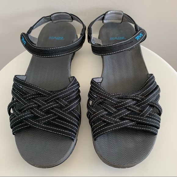 Teva - Strappy Sandals - Size 8.5 - Picture 2 of 9